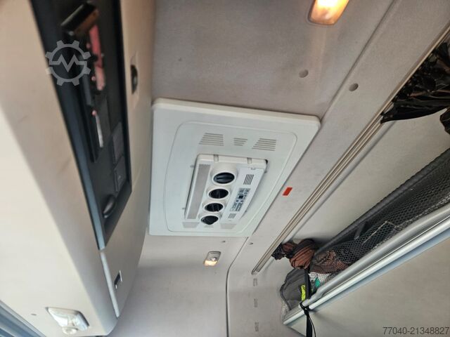 Standard tractor unit DAF XF 530 FT Space Cab