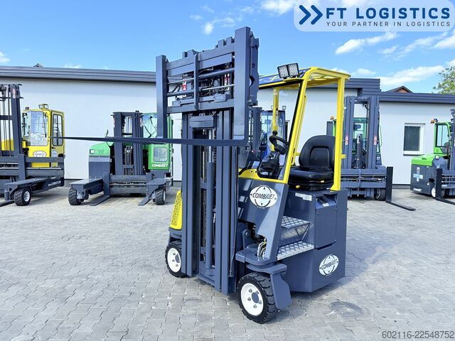 Vierwegestapler Combilift CB3000 DIESEL TRIPLEX 5500 FREE-LIFT