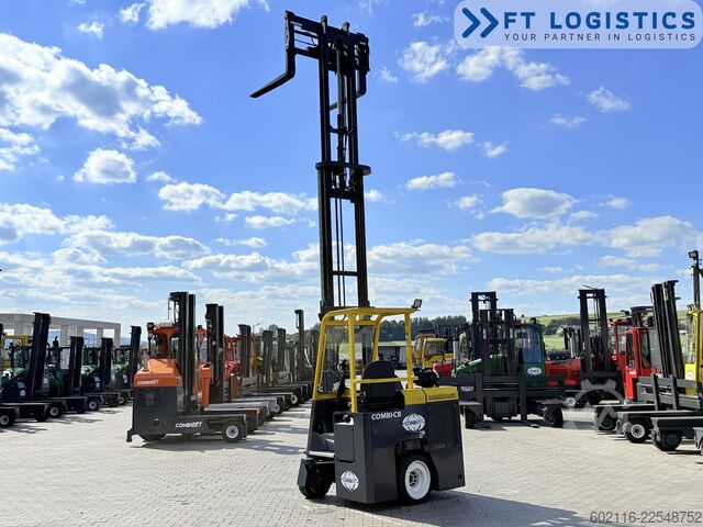 Vierwegestapler Combilift CB3000 DIESEL TRIPLEX 5500 FREE-LIFT