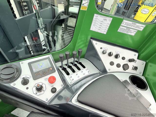 Vierwegestapler Combilift C4500 WIDE FORK POSITIONER DIESEL DUPLEX