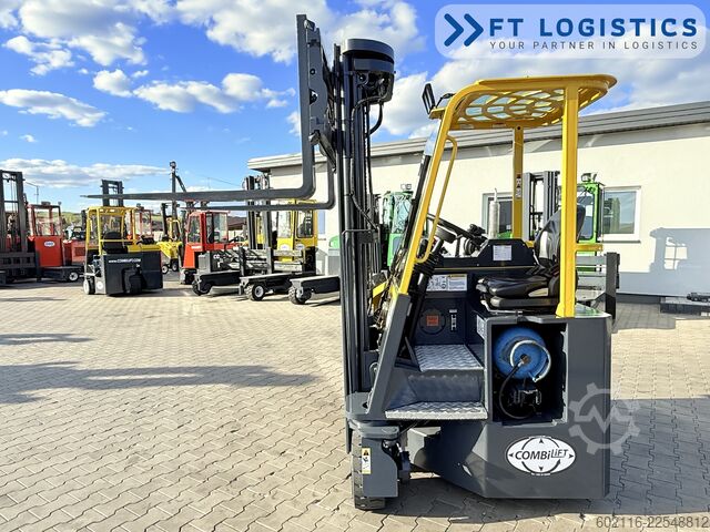 Vierwegestapler Combilift CB2500 GAS TRIPLEX 6000 FREE-LIFT