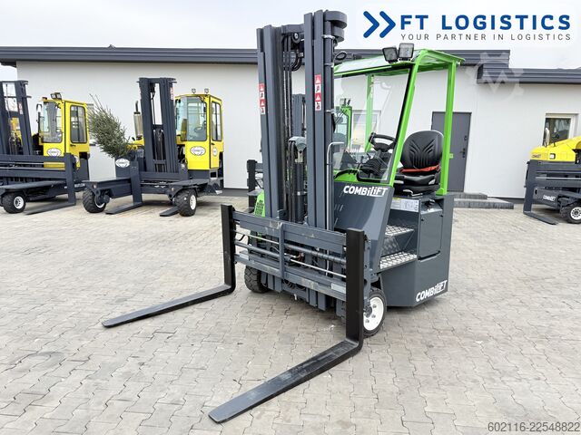 Vierwegestapler Combilift CB3000 DIESEL TRIPLEX 5550 SIDE SHIFT
