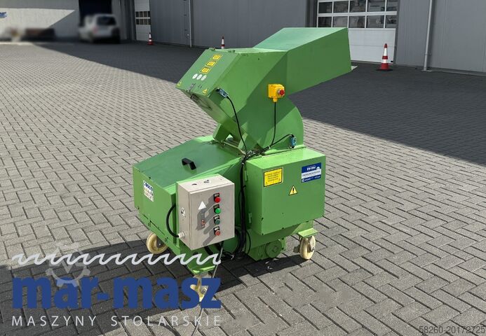 Holzhäcksler / Holzschredder ECUREX typ ETCR 10