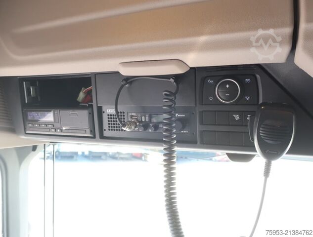 Standard tractor unit DAF XG 530 Intarder Multihydraulik Navi Standklima