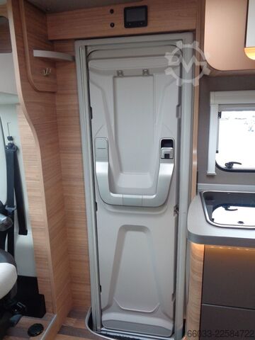 Teilintegriertes Wohnmobil WEINSBERG CaraCompact 600 MEG Pepper Peugeot