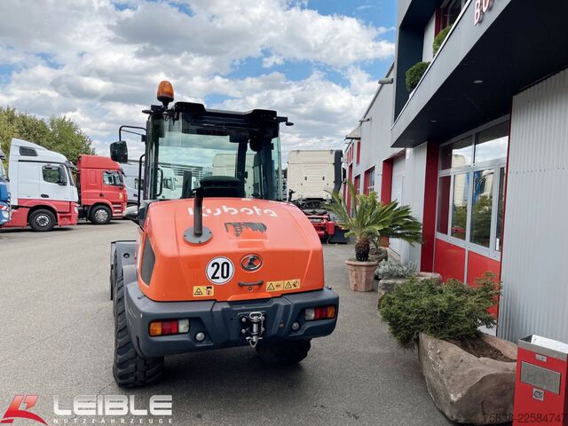 Radlader KUBOTA R082*Hydr.Schnellwechsler*Pal.Gabel*nur 539h*