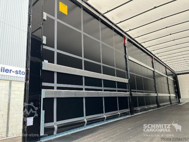 Auflieger mit Pritsche & Plane Schmitz Cargobull Curtainsider Euroliner