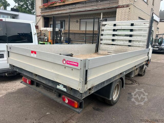 Pritschenwagen NISSAN Cabstar Pritsche Zwillingsbereifung