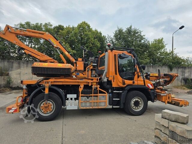 Spezial-LKW UNIMOG U427L mit Mulag MFK500 & MHU+Aebis Schmidt Strat