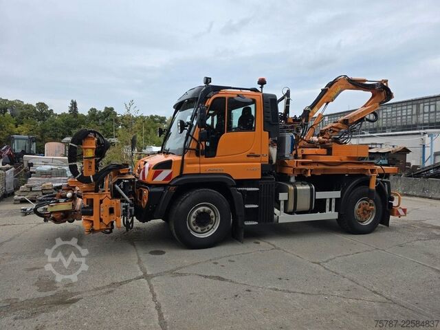 Spezial-LKW UNIMOG U427L mit Mulag MFK500 & MHU+Aebis Schmidt Strat