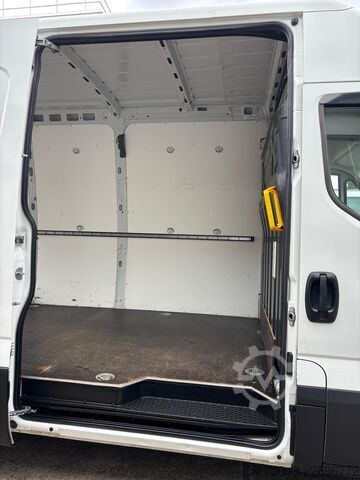 Van - high roof Iveco Daily Maxi*Klima*Kamera*Tempomat*44Tkm