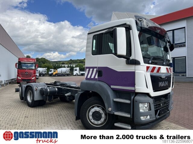 Truck chassis MAN TGS 26.320 6X2-4 BL, Lenk-/Liftachse,