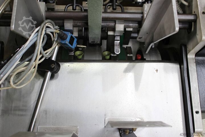 Feeder - CMC Inserting machine RITMICA Universal H-200