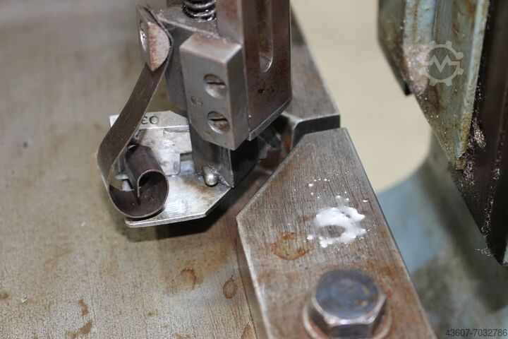 Corner Pulling Machine FOMM CPM