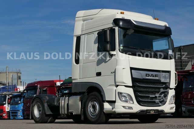 Standard tractor unit DAF XF 530 Kipphydraulik Standklima Retarder Euro 6