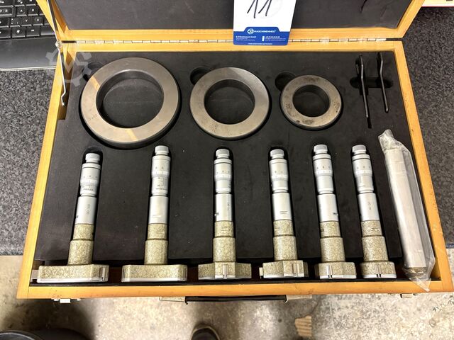 Lot of three-point internal micrometers Three-Point Internal Micrometer
