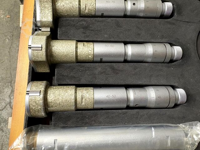 Lot of three-point internal micrometers Three-Point Internal Micrometer