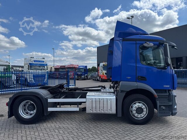 Standard tractor Mercedes-Benz ANTOS 1933 / NL Truck + APK-TuV 4-2026