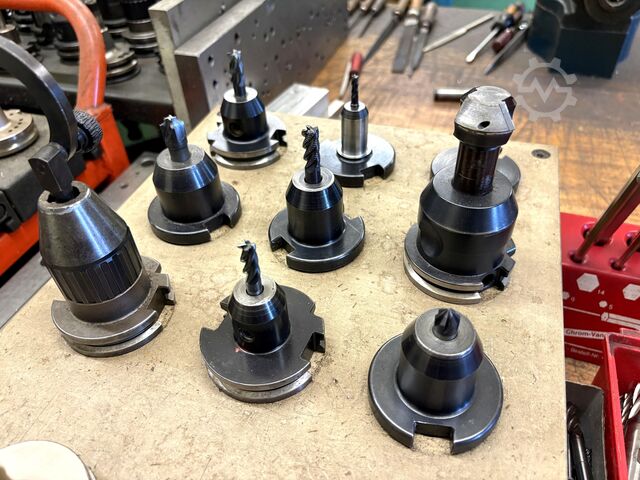 Workbench with contents GÖDDE Workbench with contents