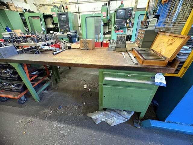 Workbench with contents GÖDDE Workbench with contents