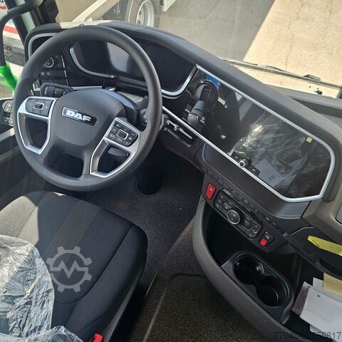 Abrollkipper DAF XF 530 FAN con scarrabile GUIMATRAG 26 t