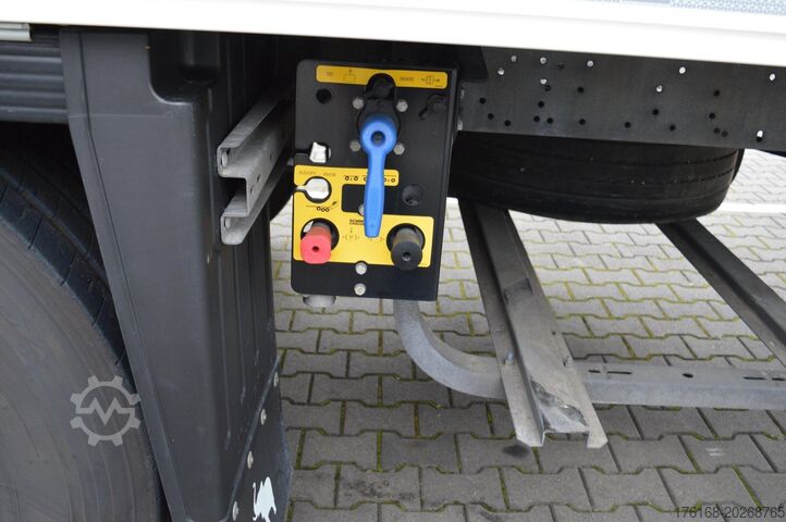 Reefer semitrailer SCHMITZ CARGOBULL SKO FP 60 ThermoKing SLXi 300