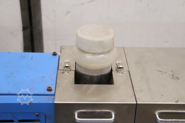 Extruder 55 kW USEON Extrusion Machinery SAT52