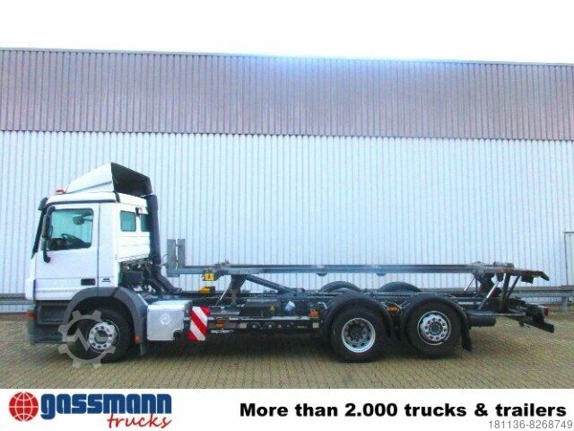 Swap body truck Spier Spier Hubwechselrahmen