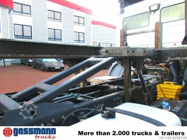 Swap body truck Spier Spier Hubwechselrahmen