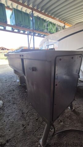 Zweiwellen-Paddelmischer und Hubvorrichtung Risco RS 750