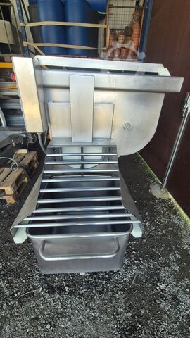 Zweiwellen-Paddelmischer und Hubvorrichtung Risco RS 750