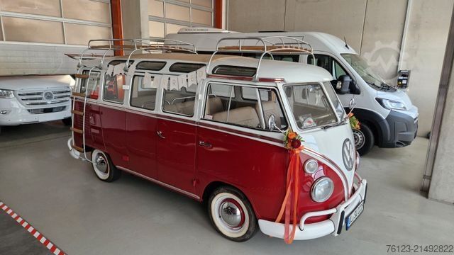 Minibus VOLKSWAGEN T 1 Samba mit Safarifenster