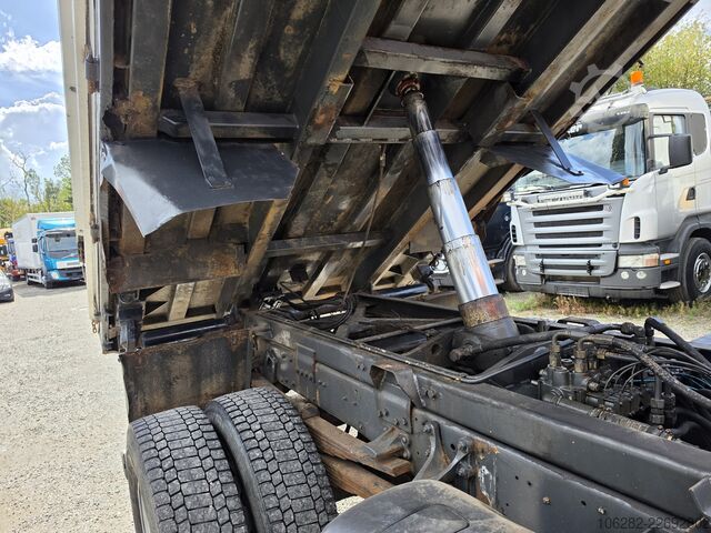 Three-sided tipper truck Mercedes-Benz 1824 AK/ 36 V6 Blatt/Blatt Manual