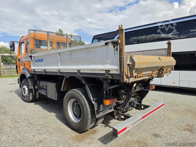 Three-sided tipper truck Mercedes-Benz 1824 AK/ 36 V6 Blatt/Blatt Manual