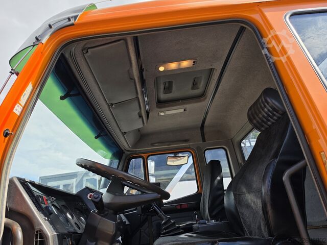 Three-sided tipper truck Mercedes-Benz 1824 AK/ 36 V6 Blatt/Blatt Manual
