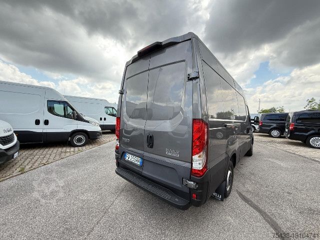 Panel van IVECO DAILY 35S18A8 V