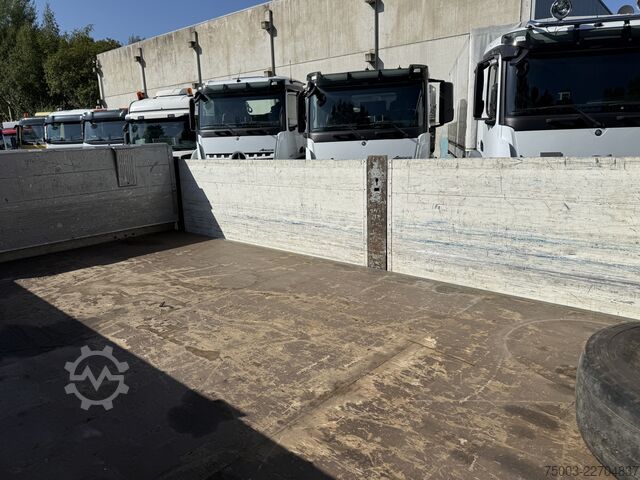 LKW mit Pritsche (offen) Daf LF 210.12 Kran Palfinger 4501
