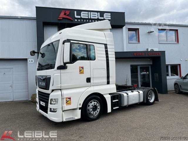Volume tractor unit MAN TGX 18.470 LLS-U*XLX*VollLuft*2xTank*401 TKM*