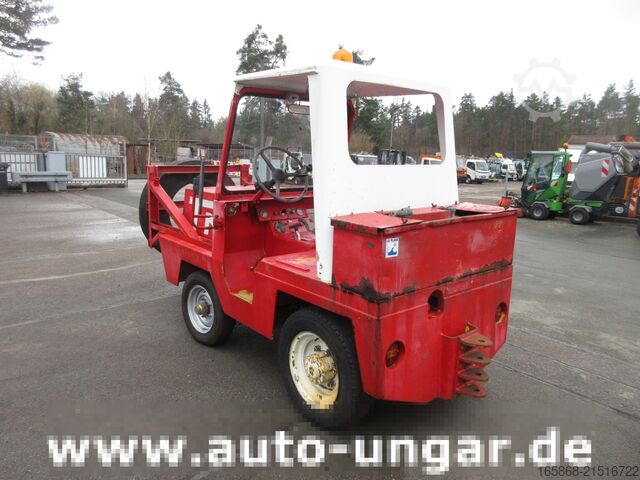 Schlepper Tracma TD1500 B Schubbügel - Schlepper Indenor