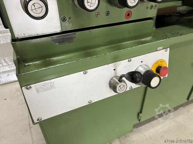 Leit-/Zugspindeldrehmaschine WEILER Condor