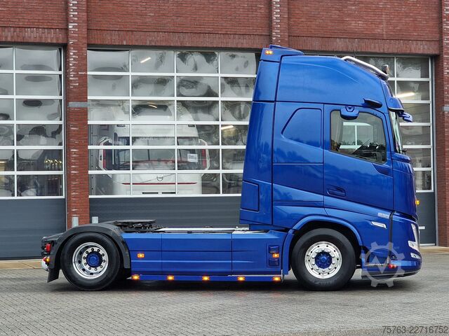 Standard-SZM Volvo FH 13.500 XL Aero - I parkcool - Full air - VEB...
