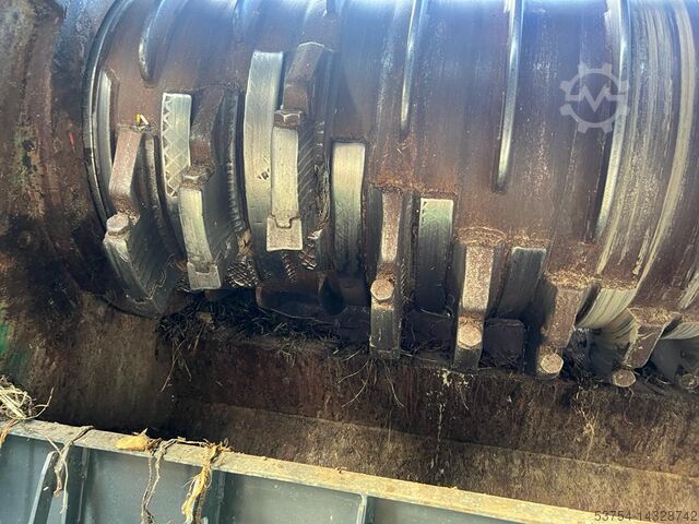 Shredder tracks Komptech Terminator 5000S ec