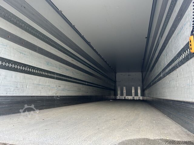 Koffer Krone Cool Liner / IsoBox - Damage - Schaden / Loadli...