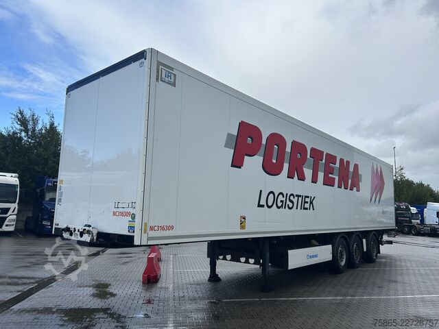 Koffer Krone Cool Liner / IsoBox - Damage - Schaden / Loadli...