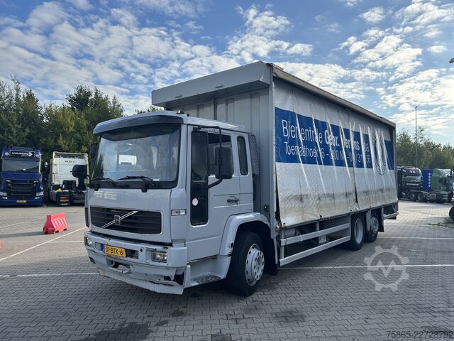 Schiebeplane Volvo FL 6E 220 Euro 3 / Curtainside / Loadlift / Get...