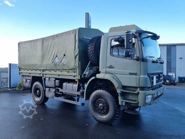 Schiebeplane Mercedes-Benz Axor 1829 A 4x4 Pritsche/Plane 3 Stück