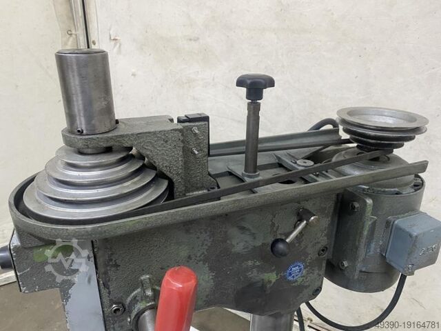 Tisch- Bohr- und Gewindeschneidmaschine, Tischbohrmaschine, Bohrmaschine, Säulenbohrmaschine IXION BT 15 GL