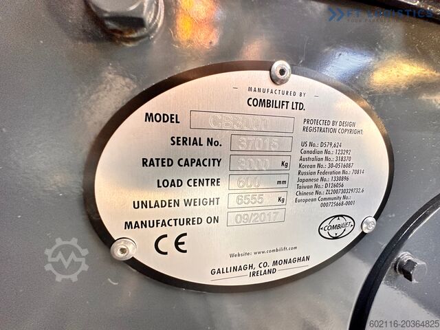 4-Wege-Gabelstapler Combilift CB3000 / FREE LIFT / NEW TIRES /LIKE NEW