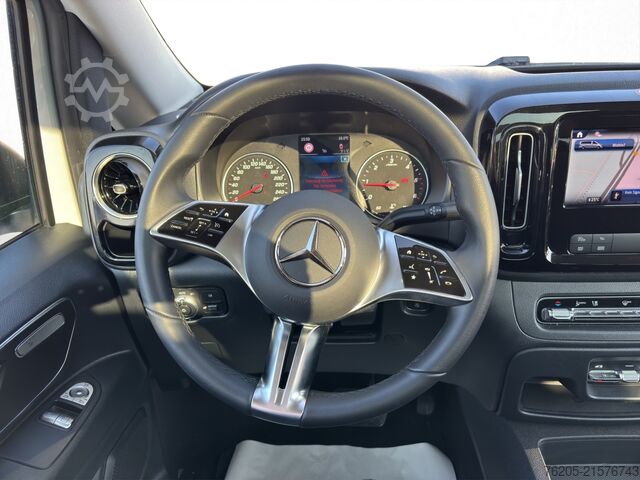 Minibus Mercedes-Benz Vito 114 CDI Tourer PRO Lang 360 AHK AUT KlimaA