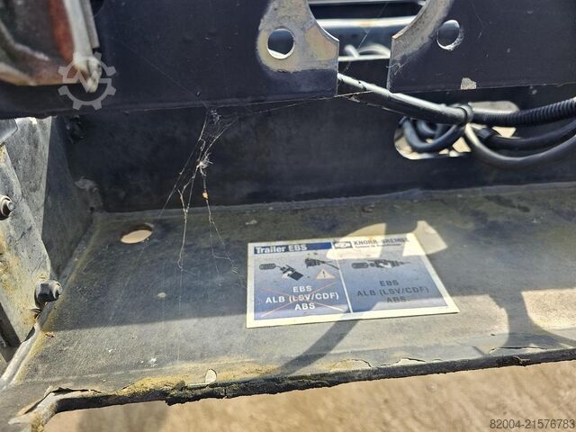 Transport von Containern FLIEGL SDS 350| LOWLOADER 20 FOOT CONTAINER CHASSIS | ...